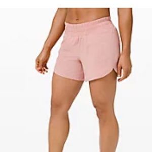 NWT LULULEMON Track That MR short 5” lined